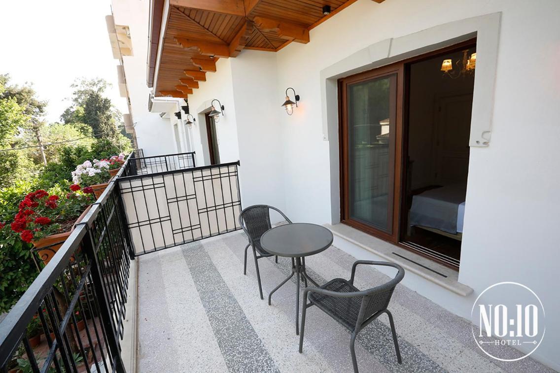 No 10 Hotel Σελτσούκ Εξωτερικό φωτογραφία