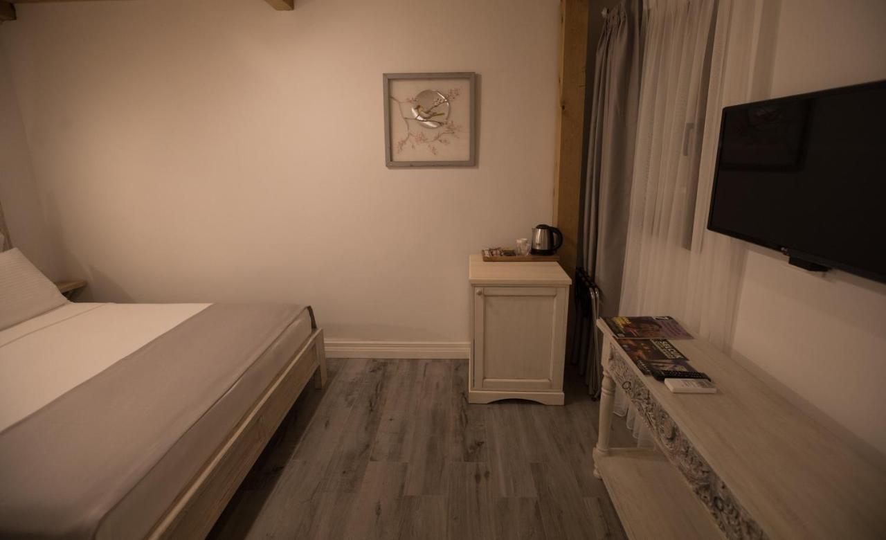 No 10 Hotel Σελτσούκ Εξωτερικό φωτογραφία